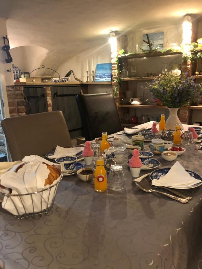 Bed & Breakfast Adrichem En Scherpenseel Middelburg Dış mekan fotoğraf