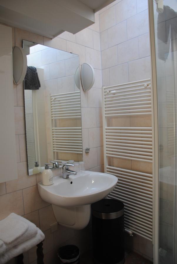 Bed & Breakfast Adrichem En Scherpenseel Middelburg Dış mekan fotoğraf